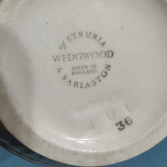 Wedgwood Etruria Pitcher Jug Dog Handle Hunt Scene Horse Off White 4" - Picture 6 of 8